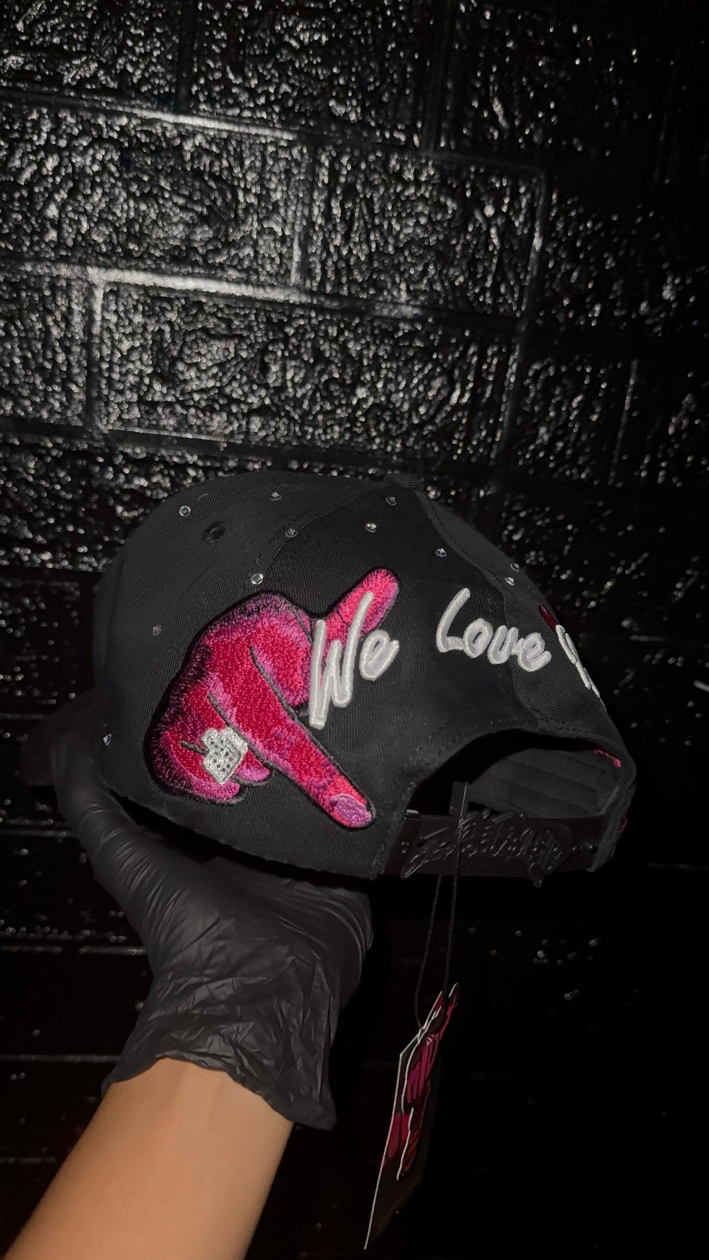 Dandy Hats x Tombochio